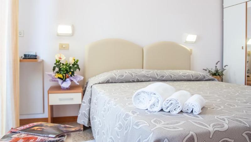 Hotel Bagli - Cristina 3*