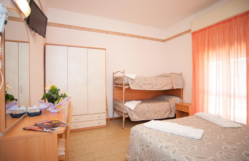 Hotel Bagli - Cristina 3*